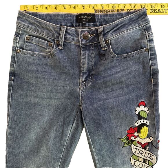 Ed Hardy Embroidered True Love Flare Jeans Womens 26 Love Eternal Spellout NEW - Picture 10 of 15